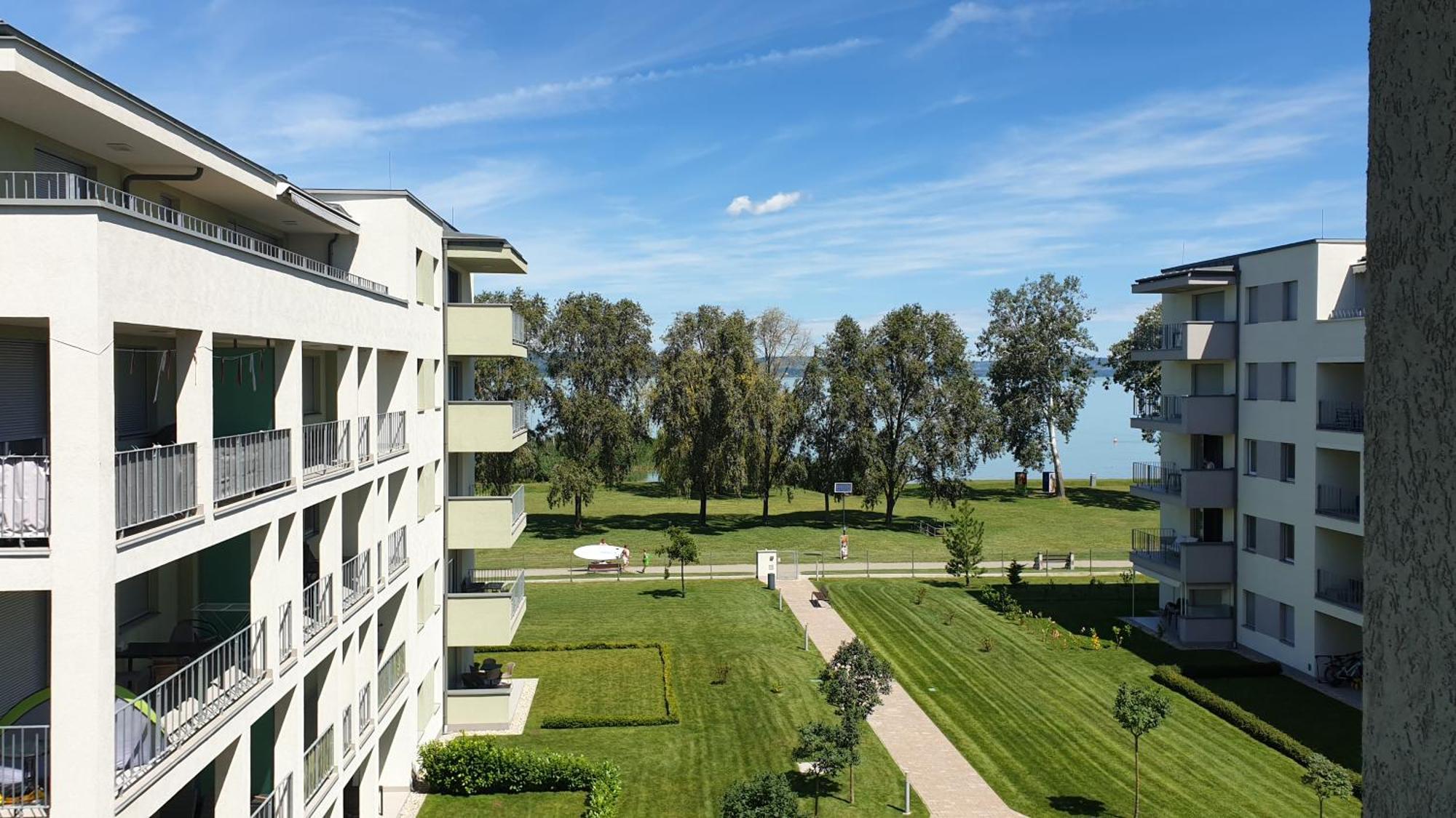 Lelle Resort Cb34 Балатонлелле Экстерьер фото